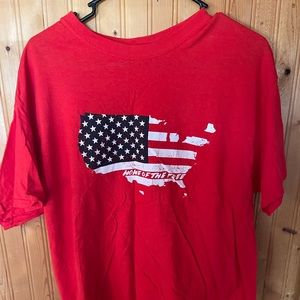 Men’s USA tshirt size L